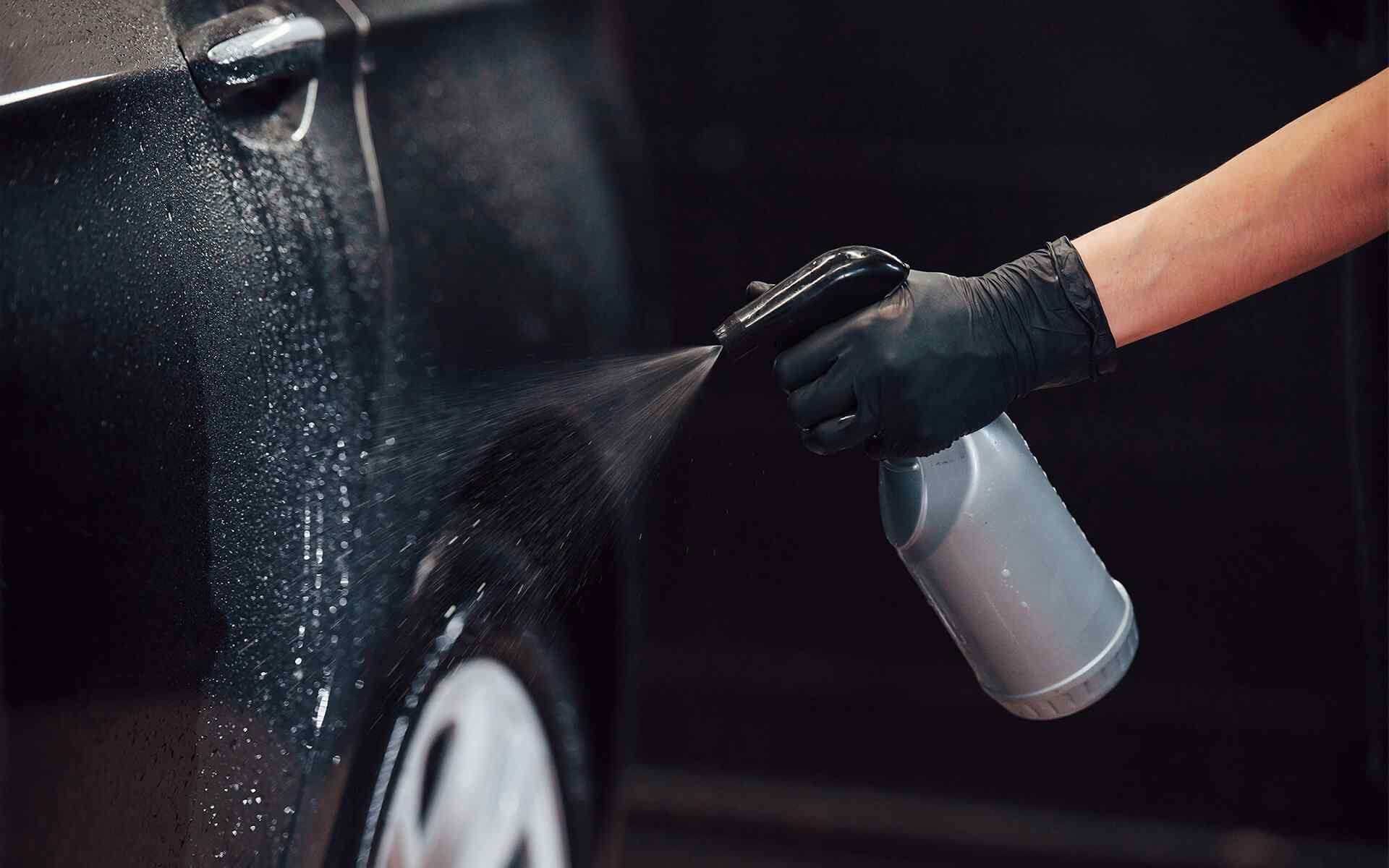 How to polish and detail a car